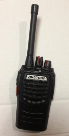 以信譽為帆，駛向發展藍?！仙絽^精通對講機與辦公用品銷售側記